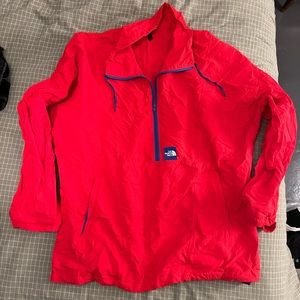 Vintage North Face windbreaker/ rain jacket in Red & Blue Size Mens XL, stowable